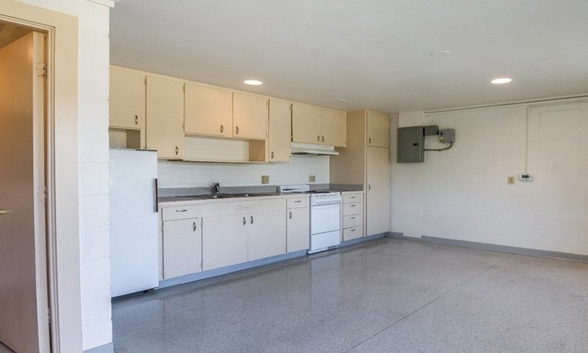311 N Elizabeth St Property Photo 10