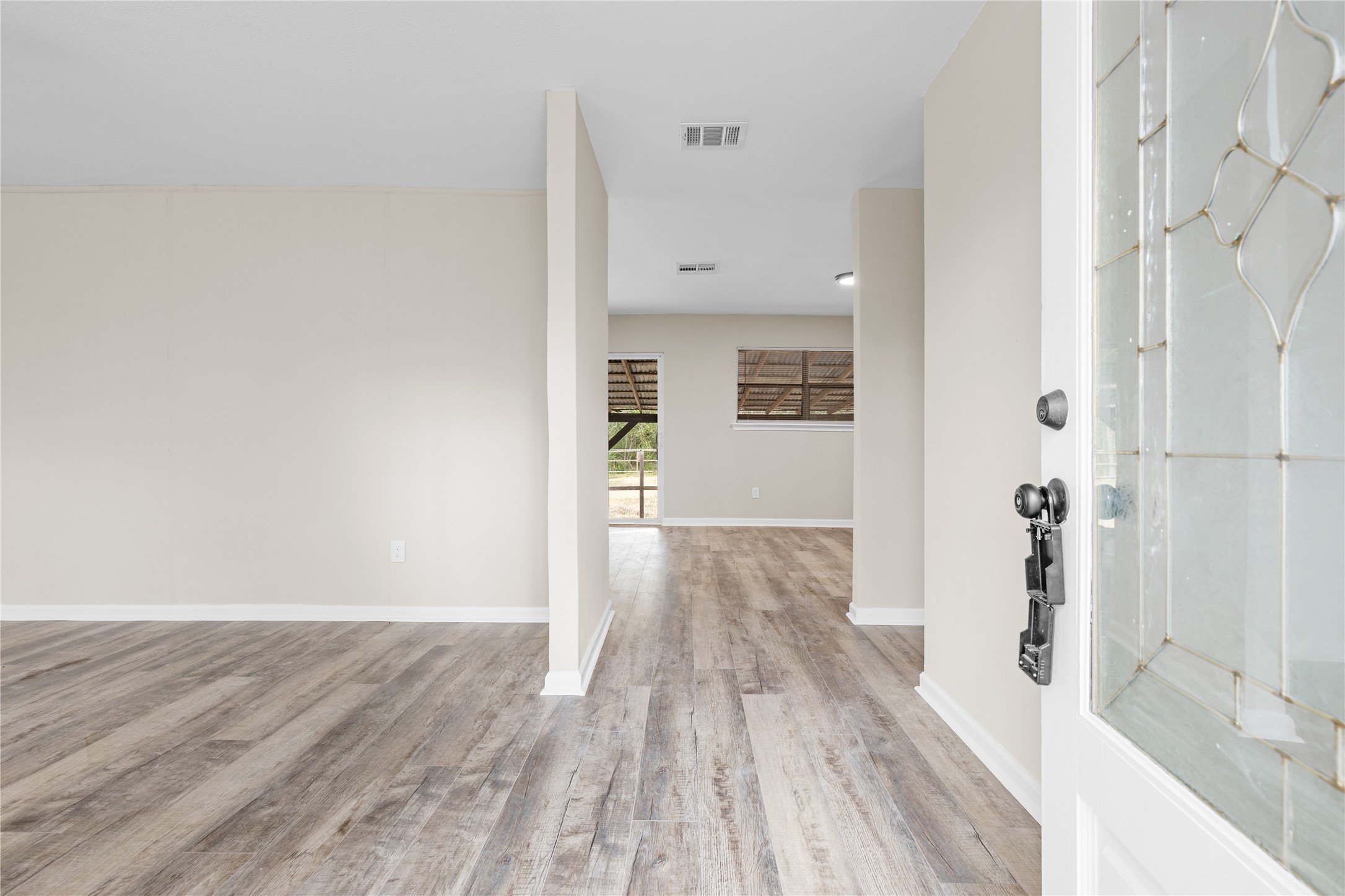 804 Avenue I Property Photo 5