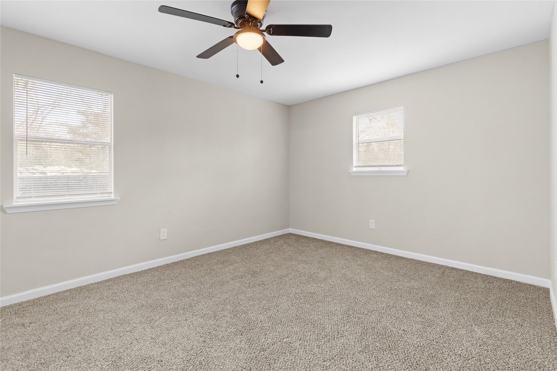 804 Avenue I Property Photo 16
