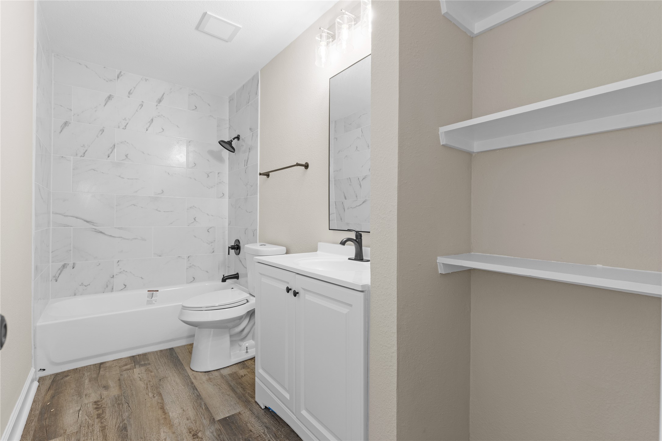 804 Avenue I Property Photo 24