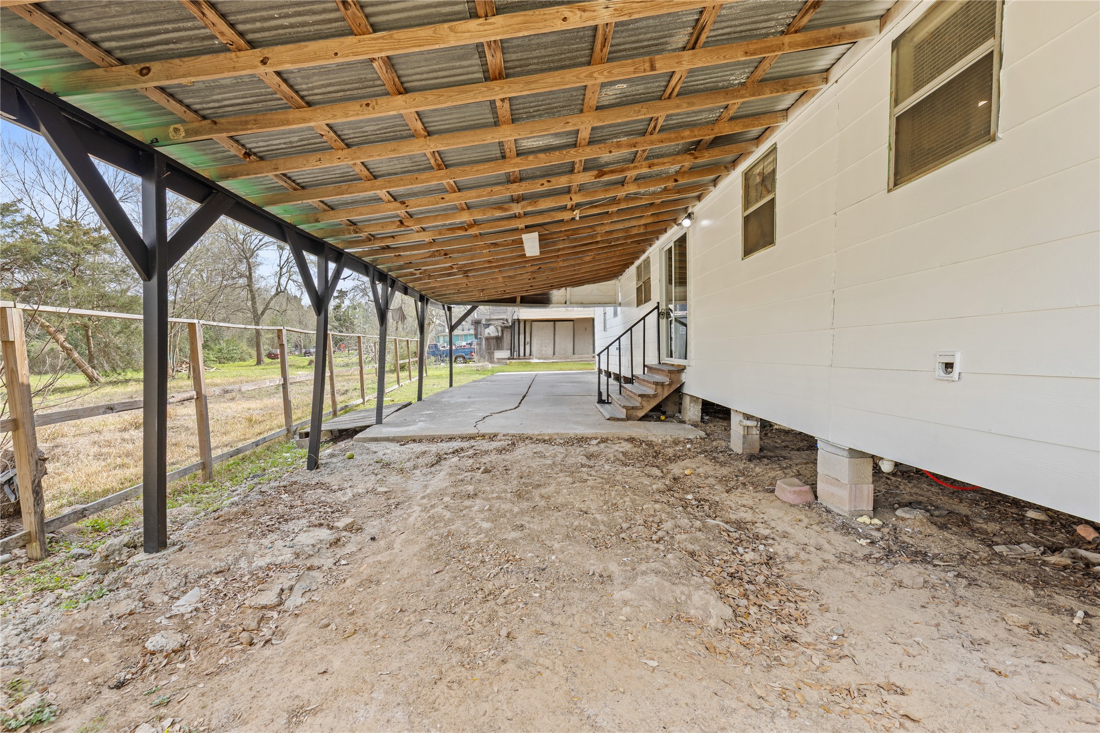 804 Avenue I Property Photo 26