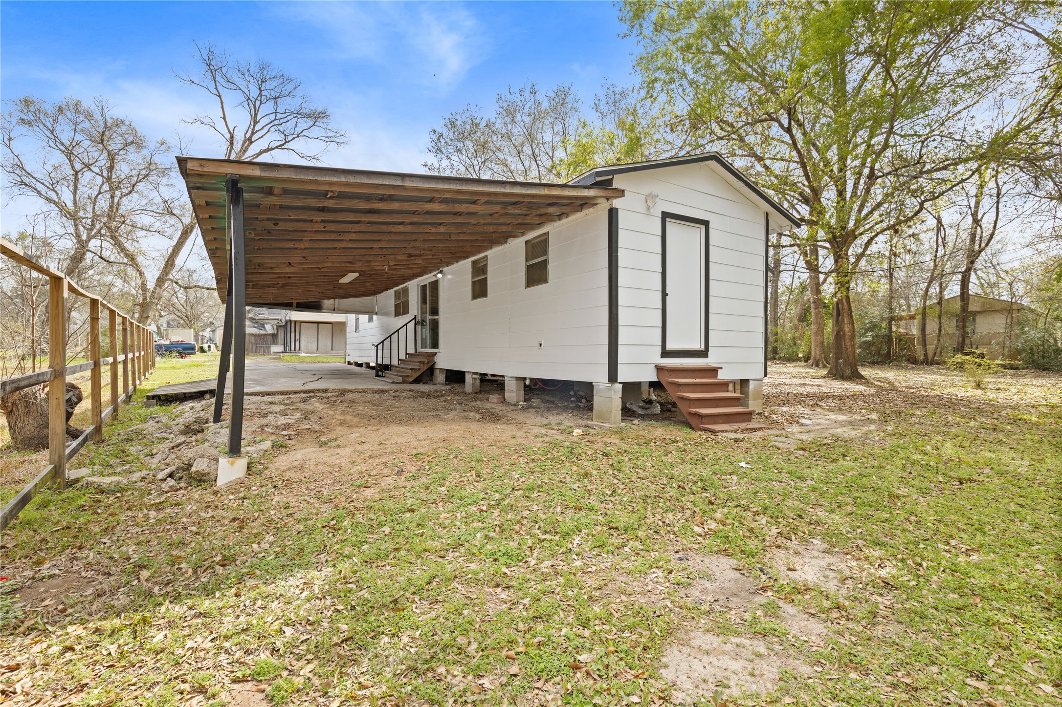 804 Avenue I Property Photo 27