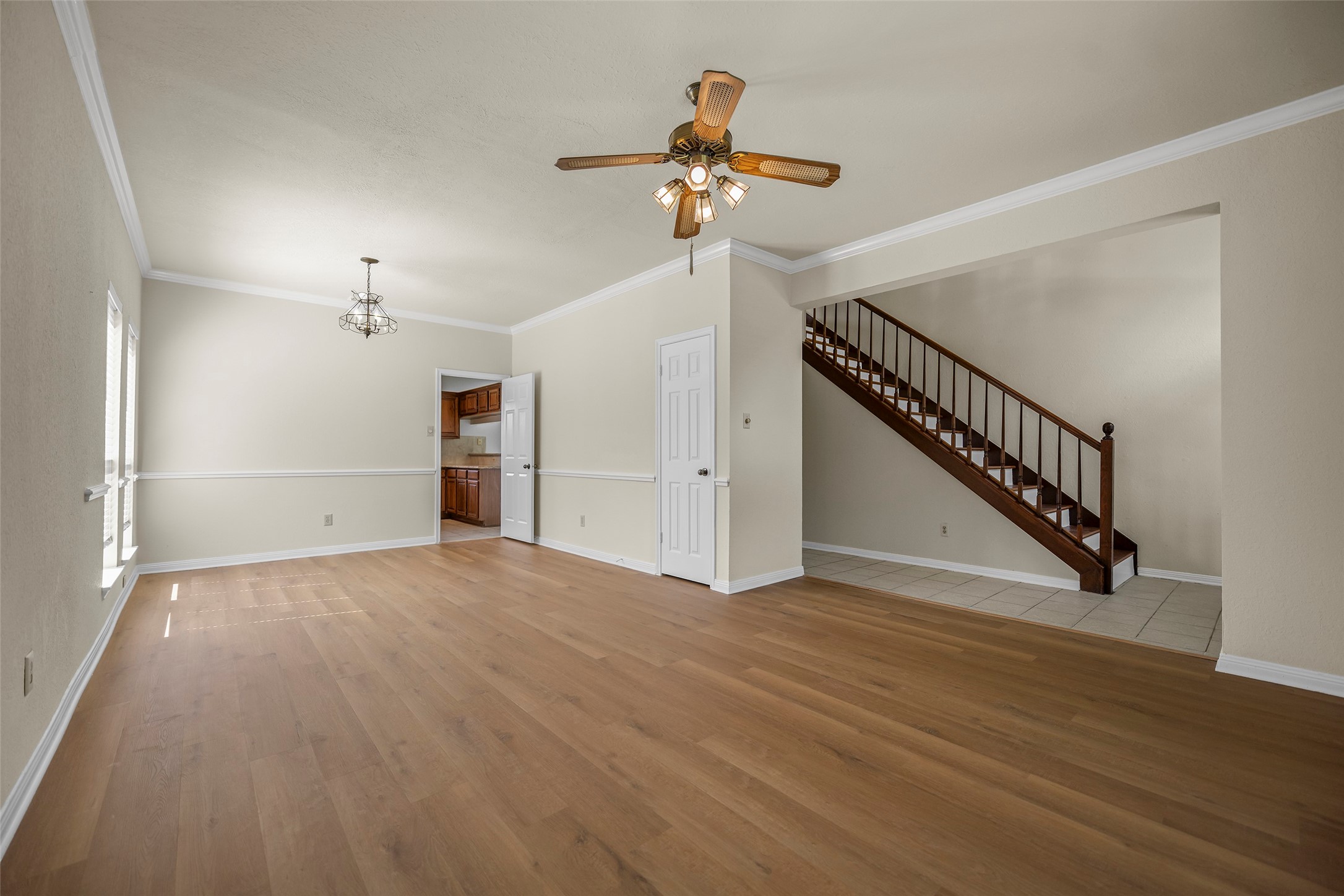 4922 Moss Run Drive Property Photo 7