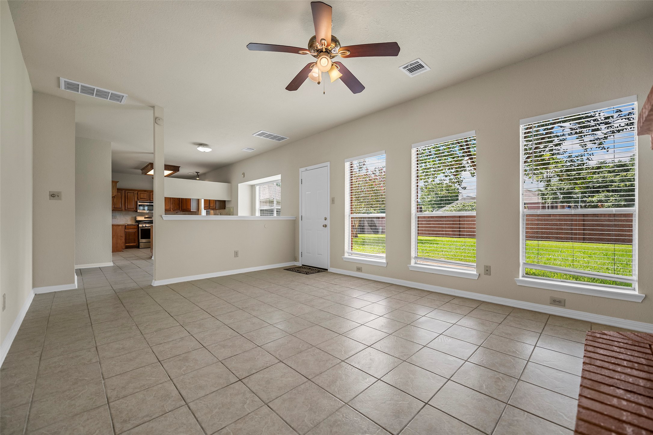 4922 Moss Run Drive Property Photo 16