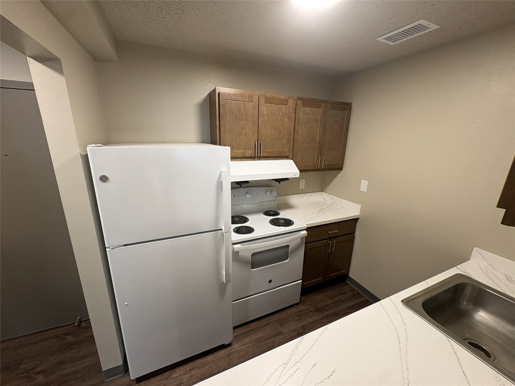 1700 Park Street Property Photo 18