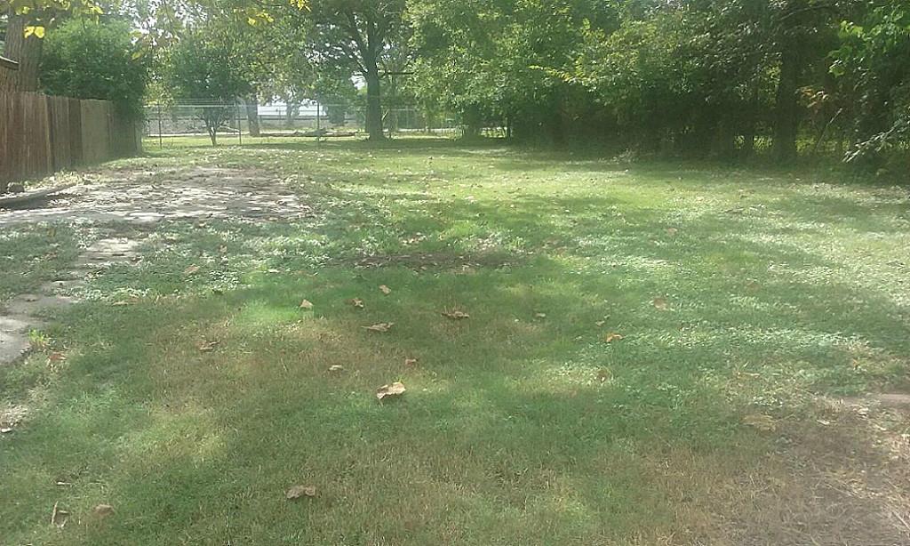 9616 E Avenue J Property Photo 9