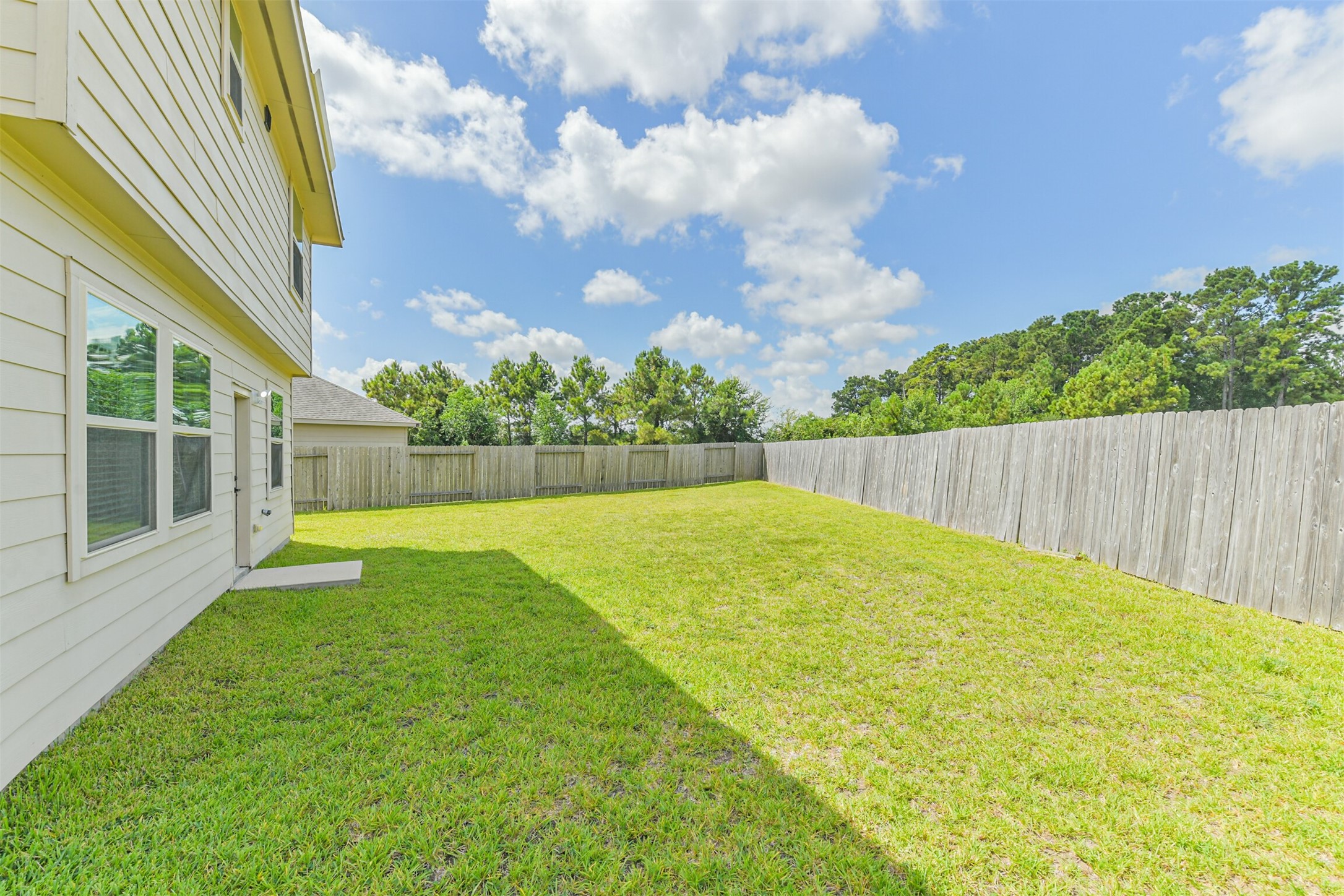 15203 Lake Powell Drive Property Photo 33