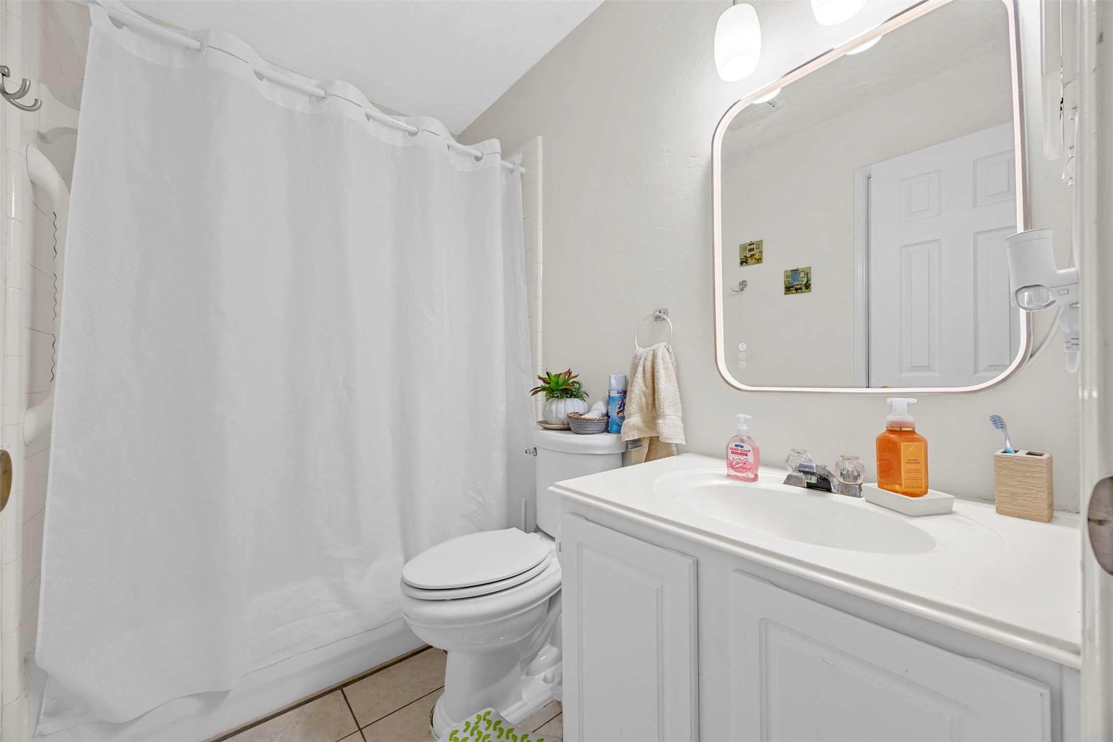 20703 Louetta Woods Drive Property Photo 9