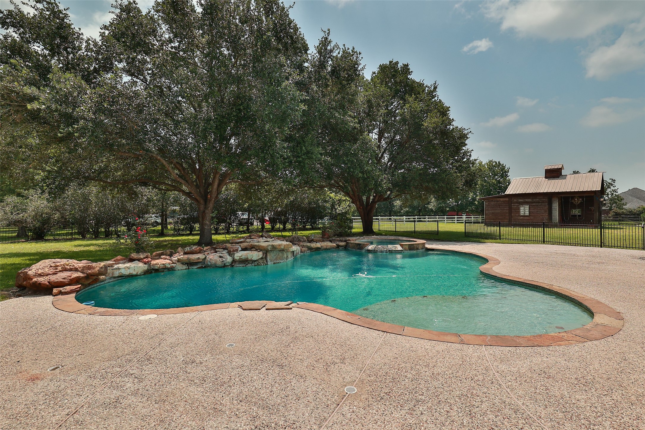 19907 Stone Lake Circle Property Photo 31
