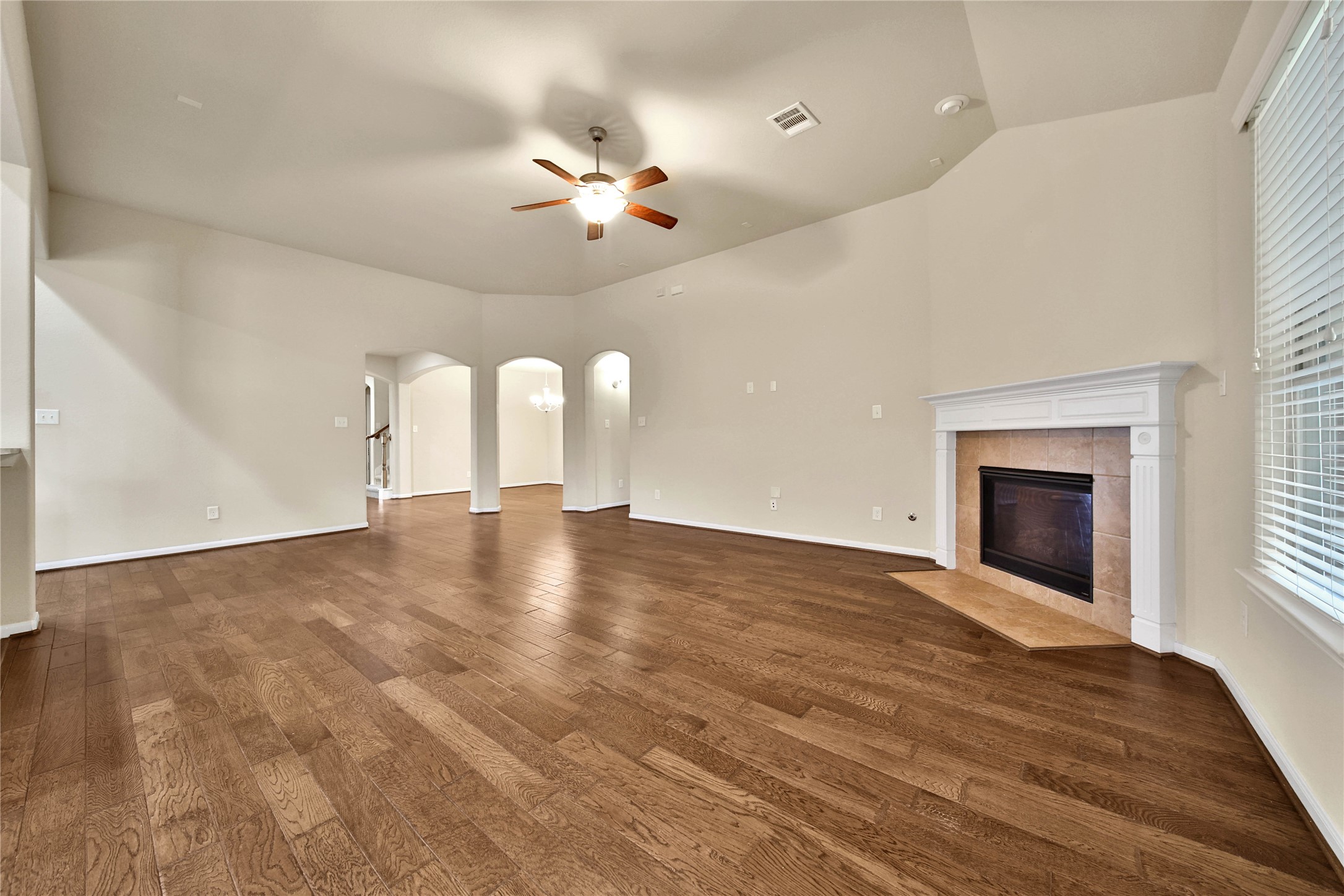 25208 Forest Ledge Dr Property Photo 11