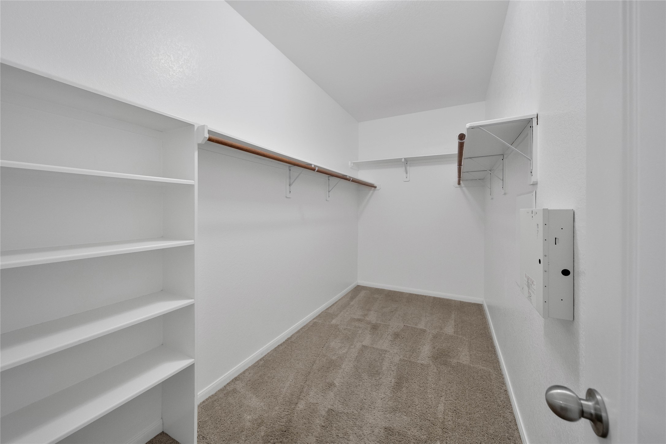 25208 Forest Ledge Dr Property Photo 27