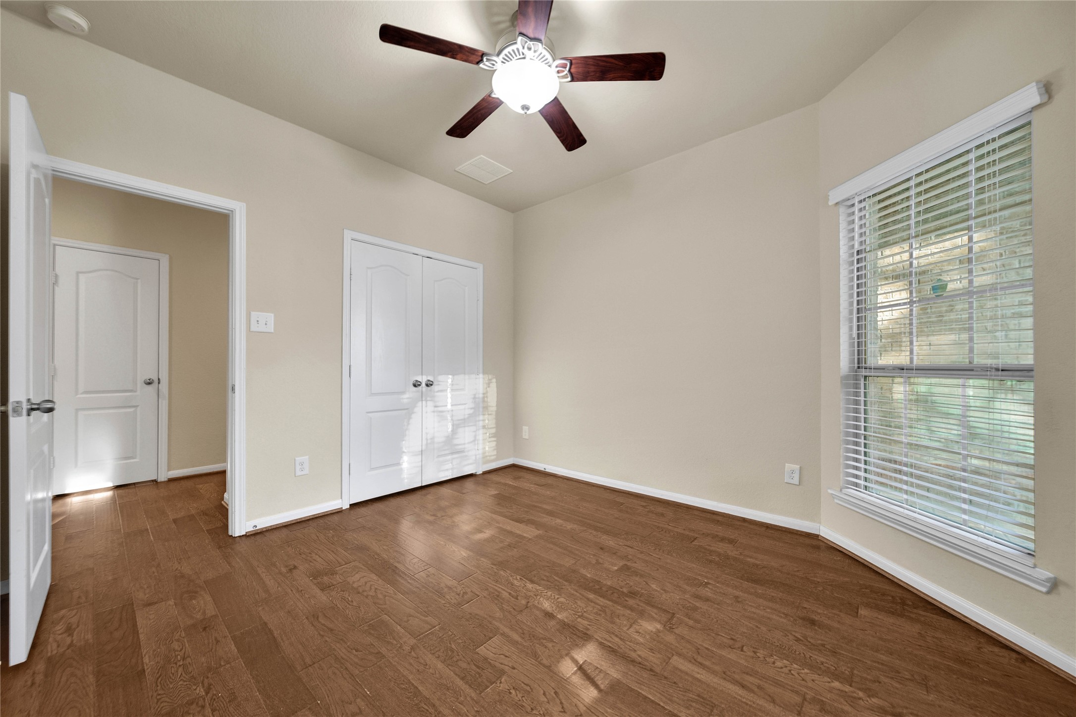 25208 Forest Ledge Dr Property Photo 31