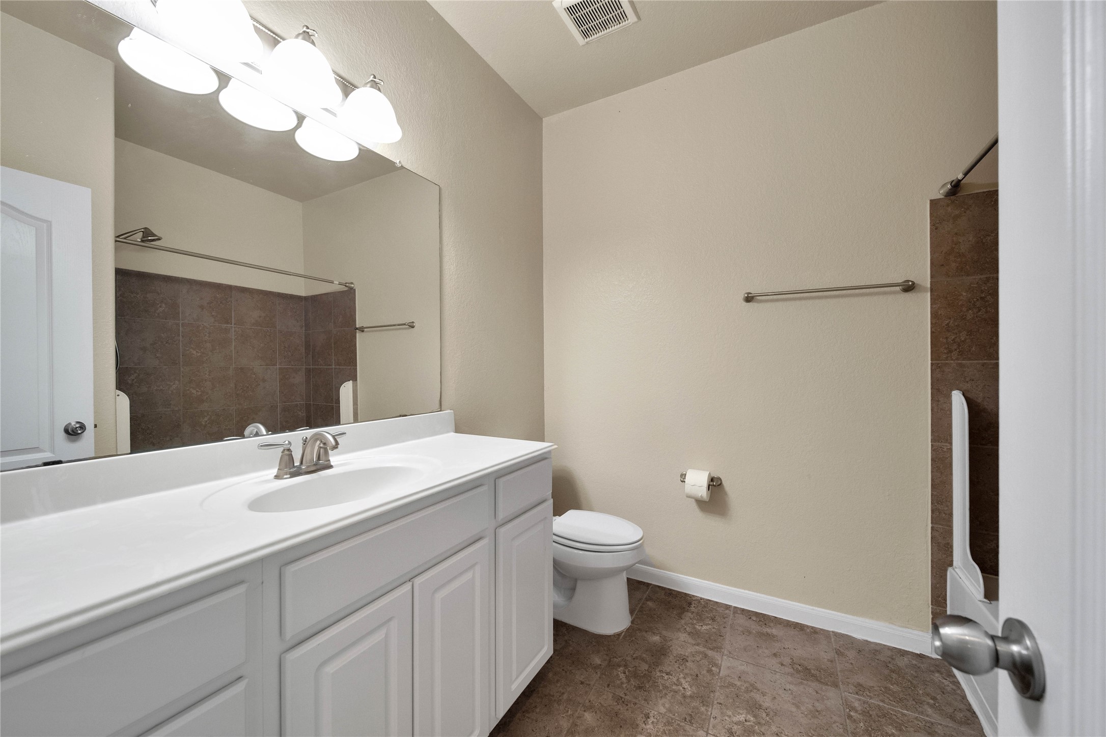 25208 Forest Ledge Dr Property Photo 34
