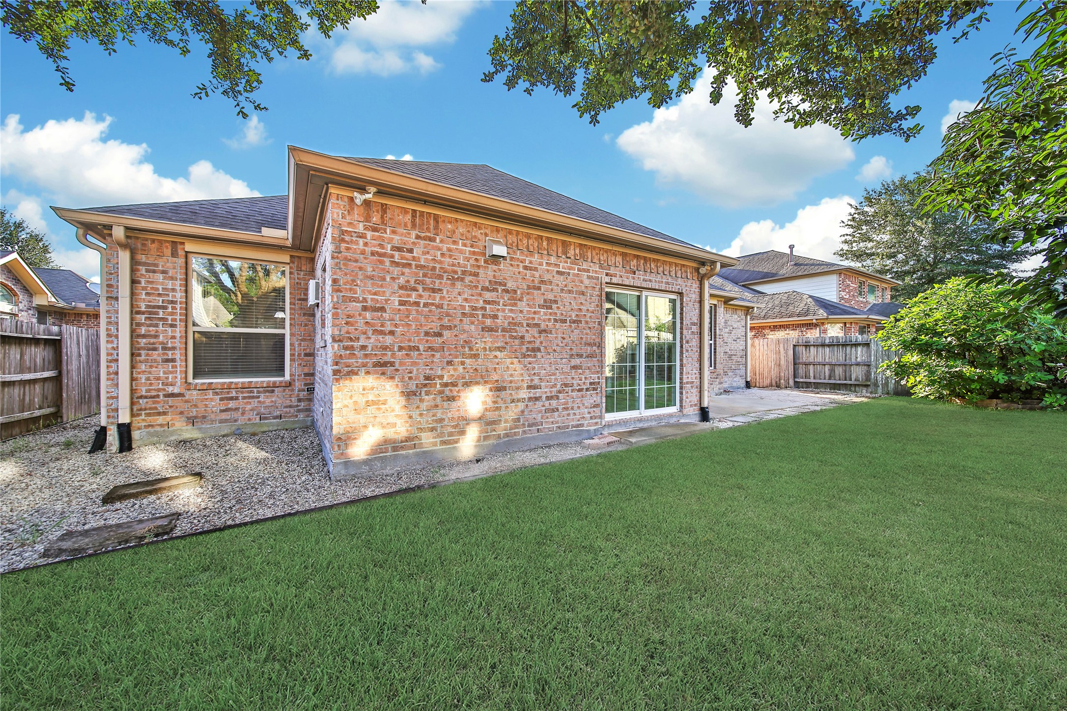 25208 Forest Ledge Dr Property Photo 43