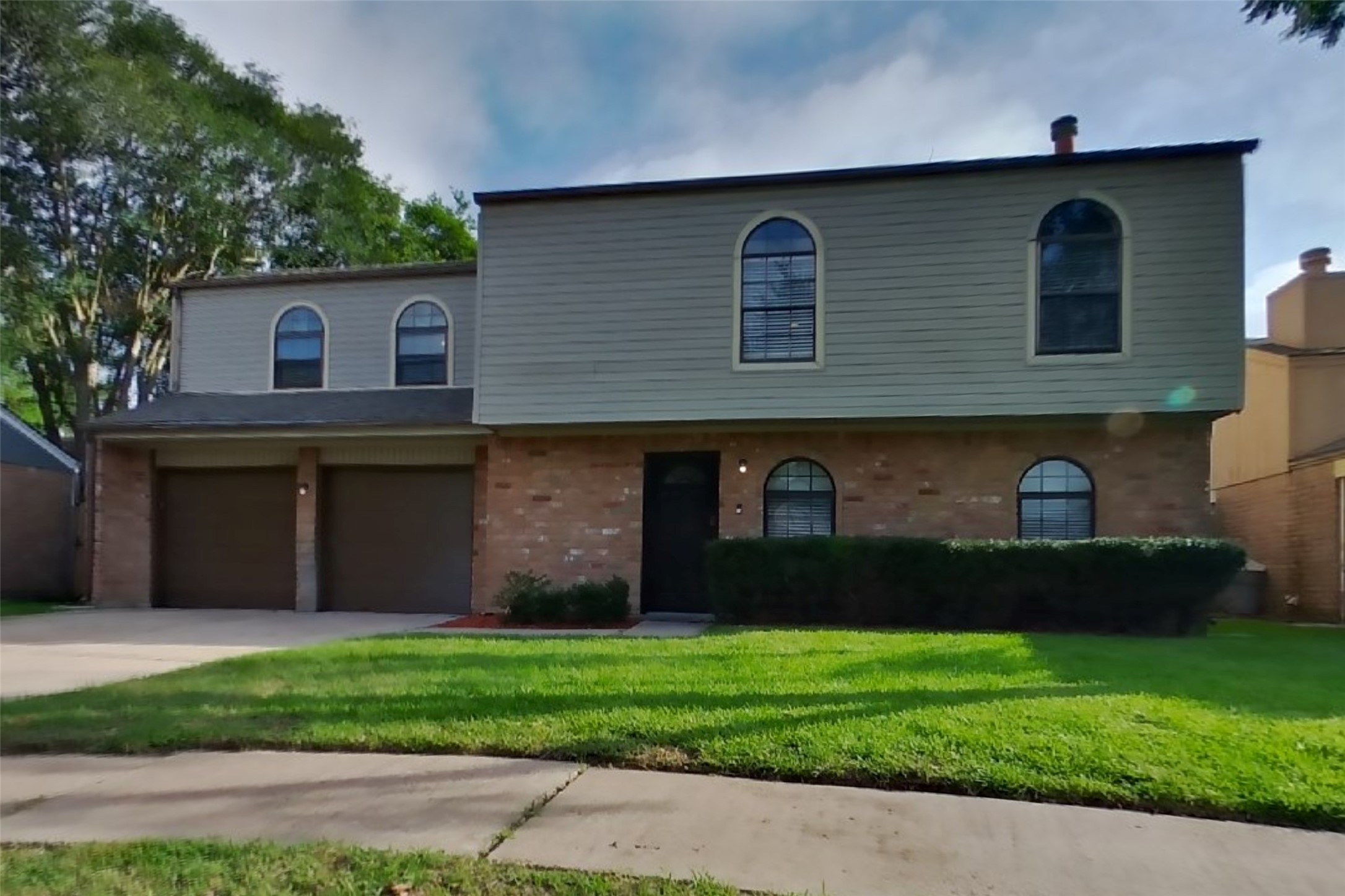 16726 Britford Property Photo 1