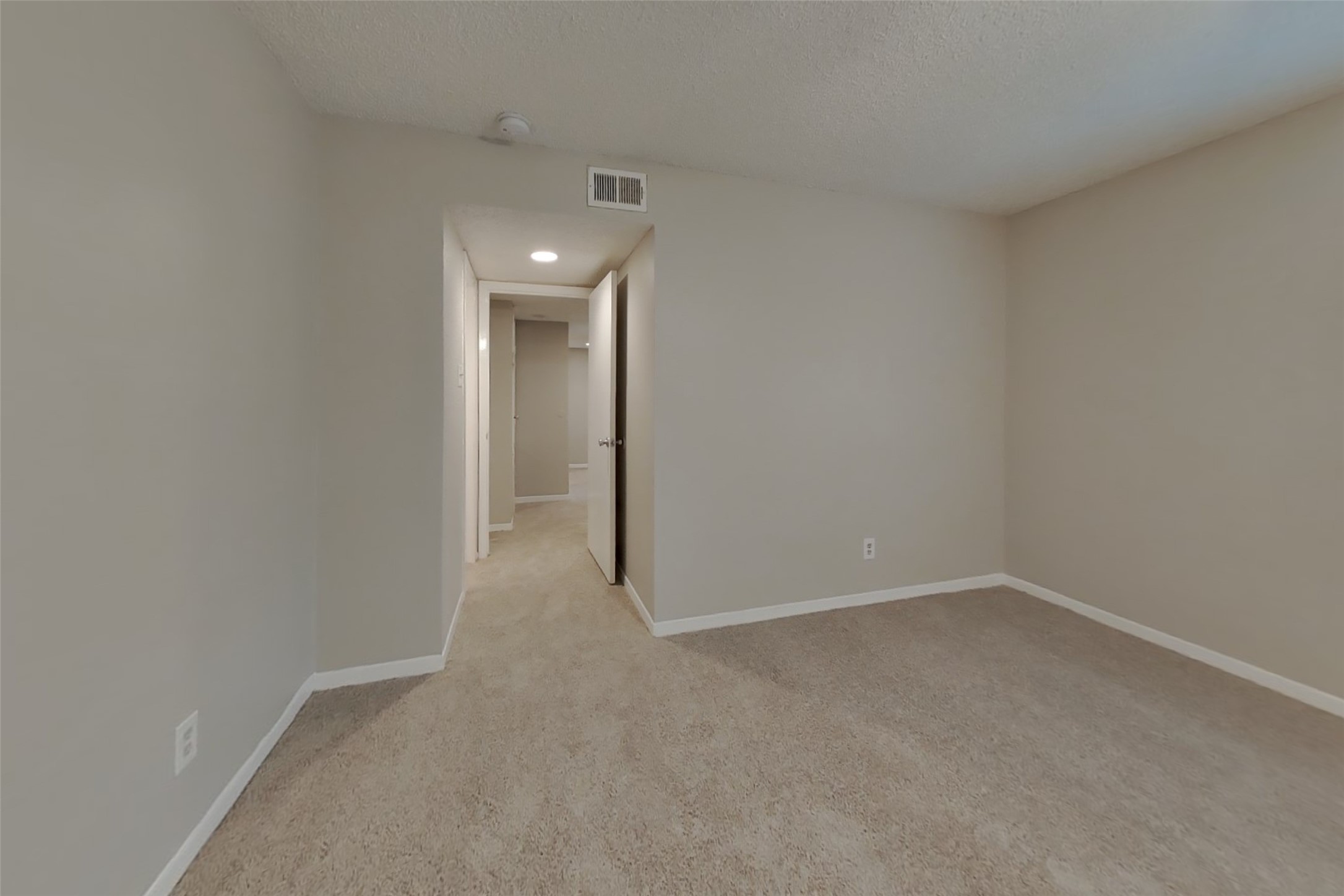 16726 Britford Property Photo 9