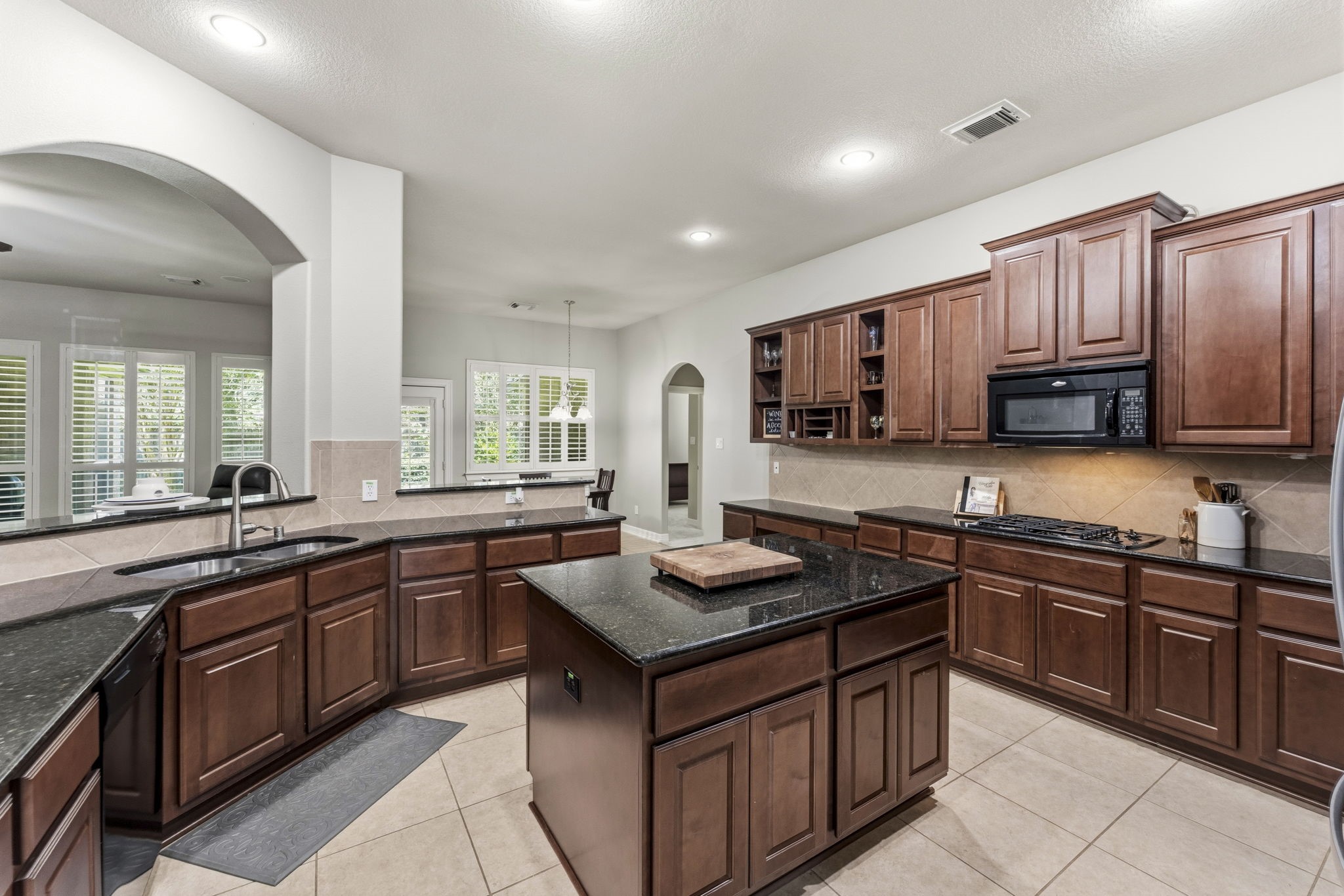 14503 Ivy Wood Court Property Photo 14