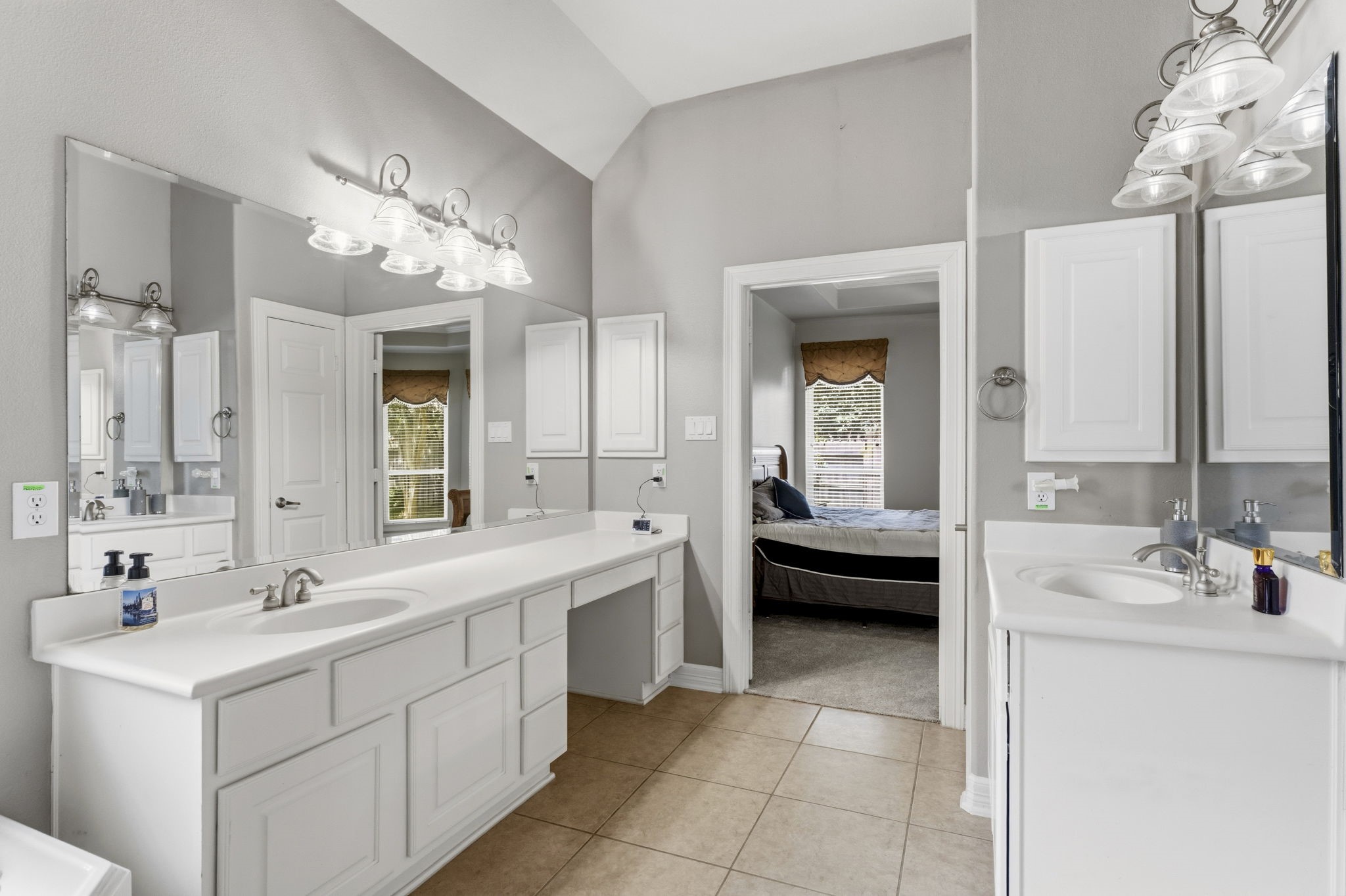 14503 Ivy Wood Court Property Photo 23