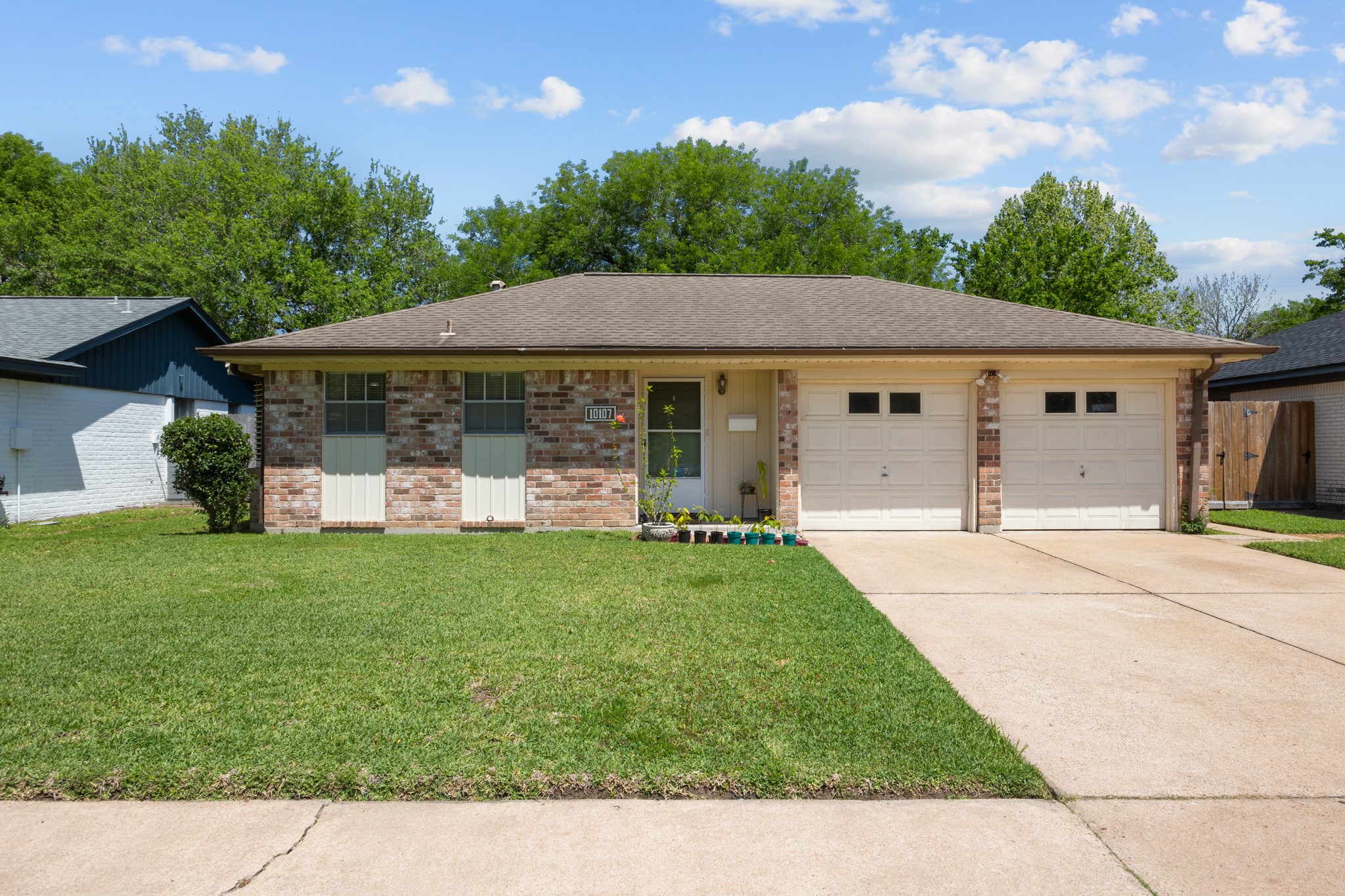 10107 Belfast Road Property Photo
