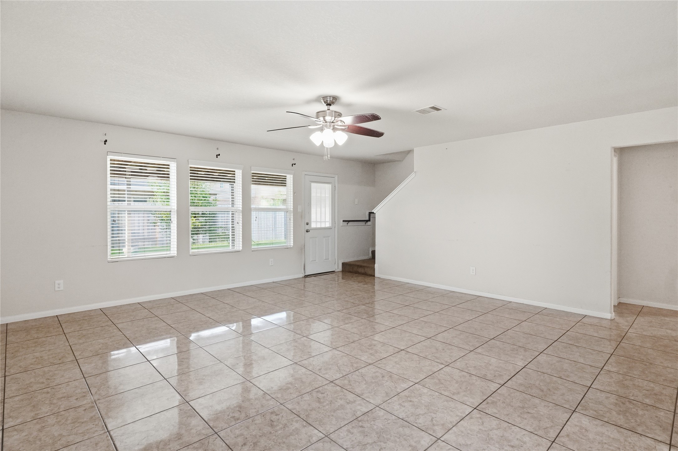 12530 Greencanyon Dr Property Photo 4