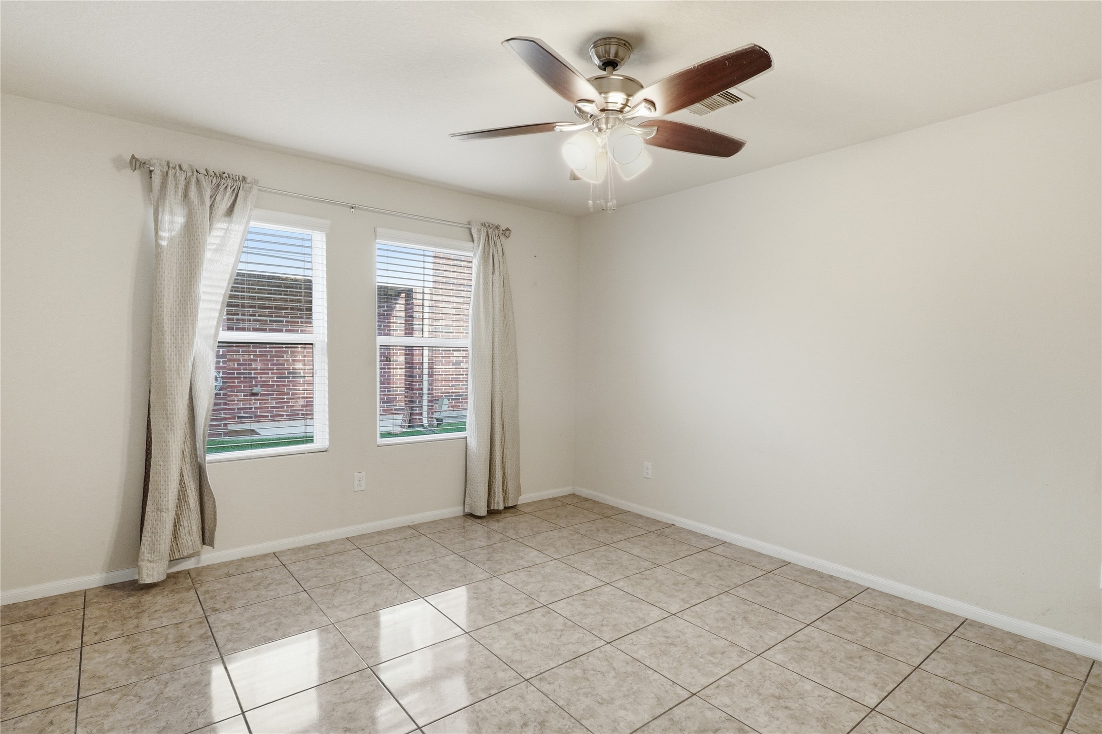 12530 Greencanyon Dr Property Photo 15