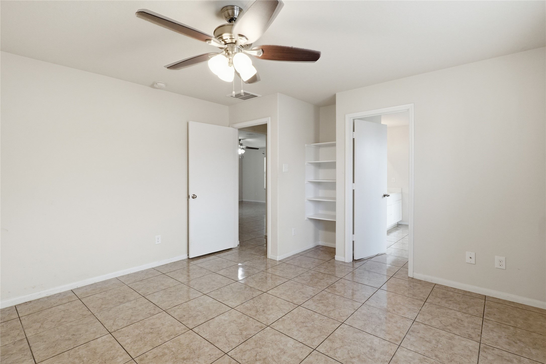 12530 Greencanyon Dr Property Photo 16