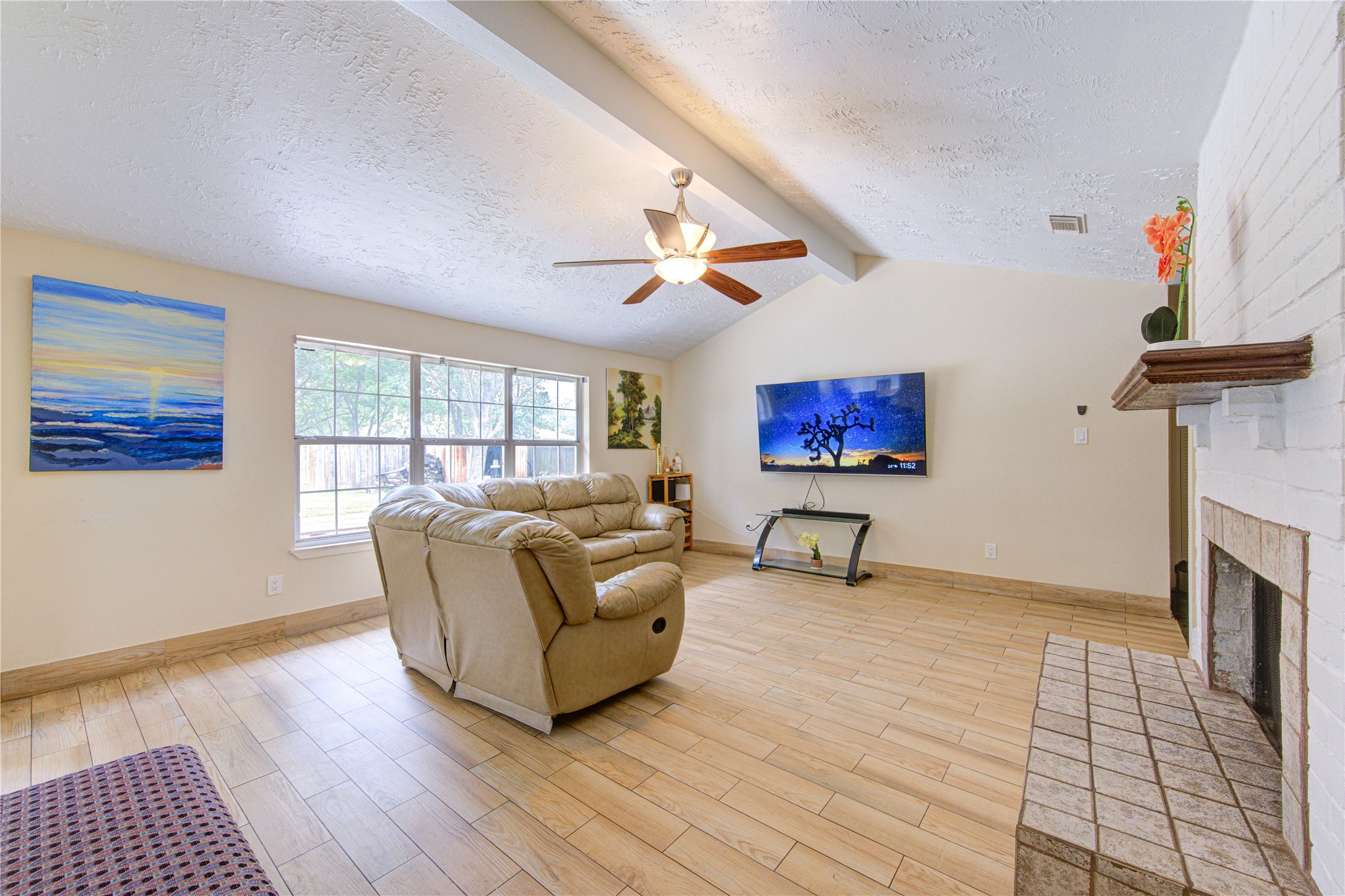 7515 Wovenwood Lane Property Photo