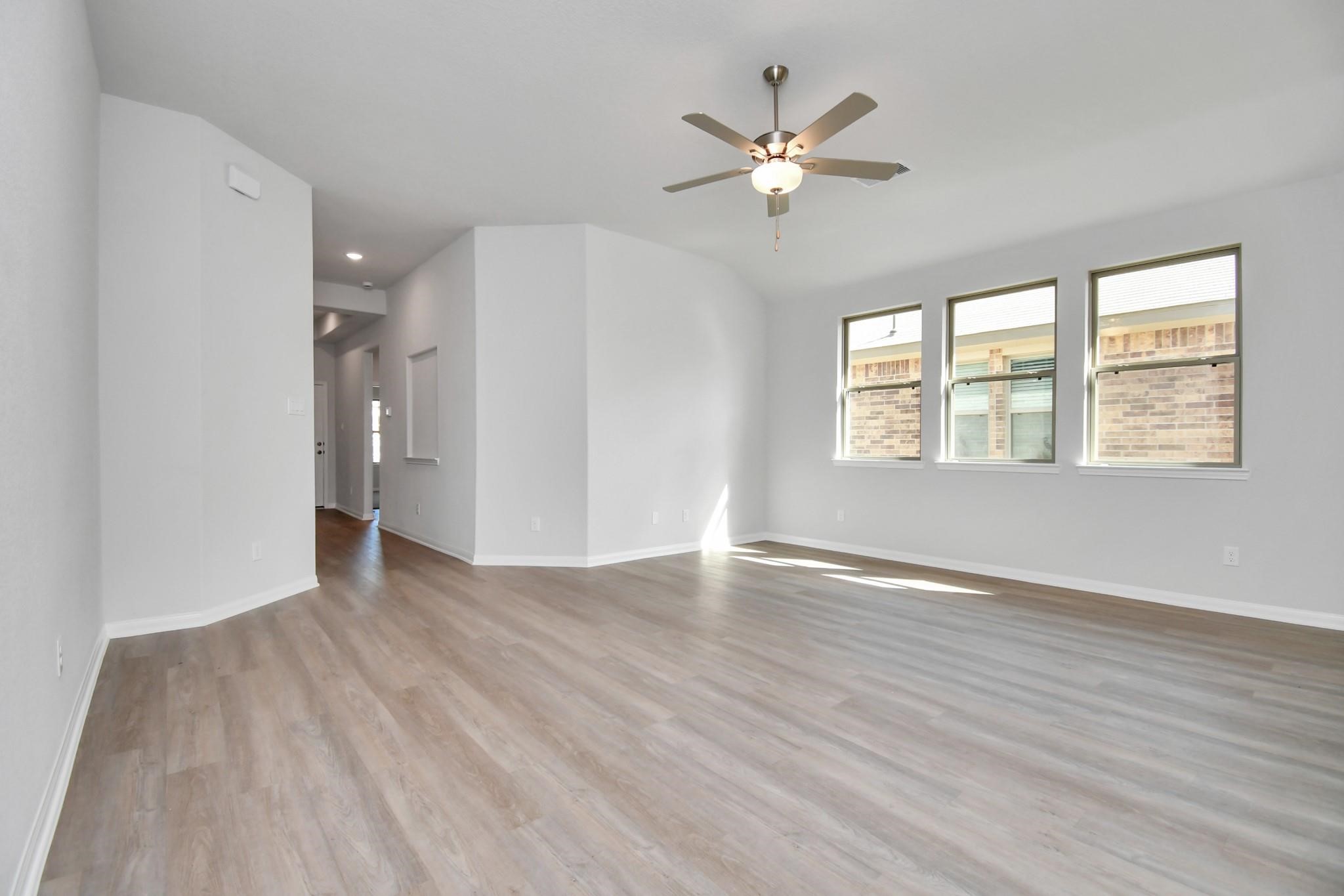 8407 Black Pearl Court Property Photo 5