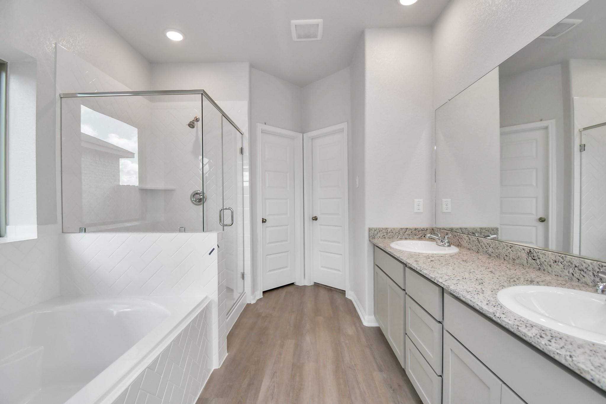 8407 Black Pearl Court Property Photo 12