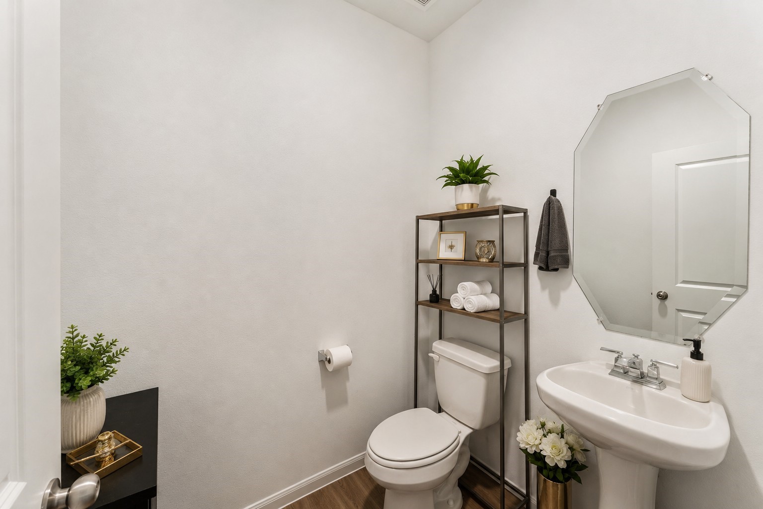 21103 Sherrell Bay Drive Property Photo 25
