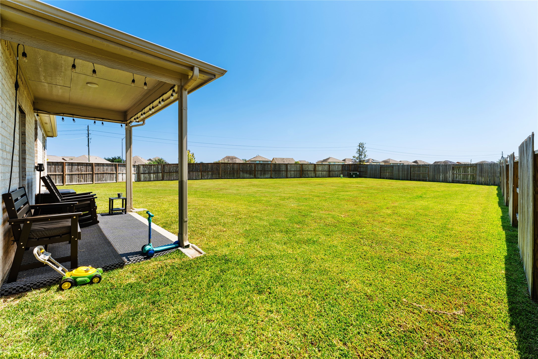 21103 Sherrell Bay Drive Property Photo 27