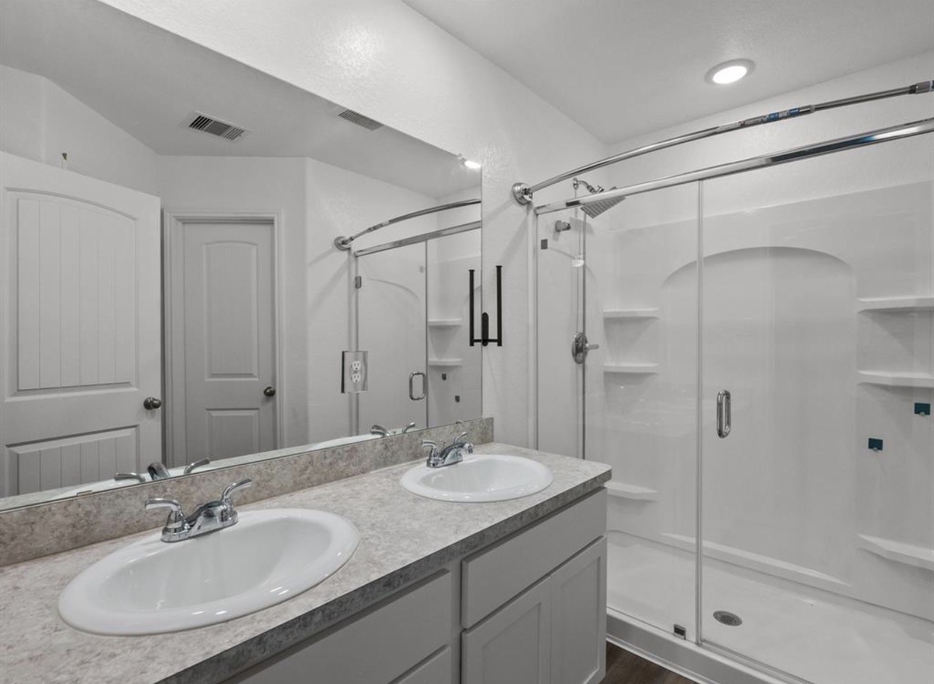5339 Cj Walker Lane Property Photo 11
