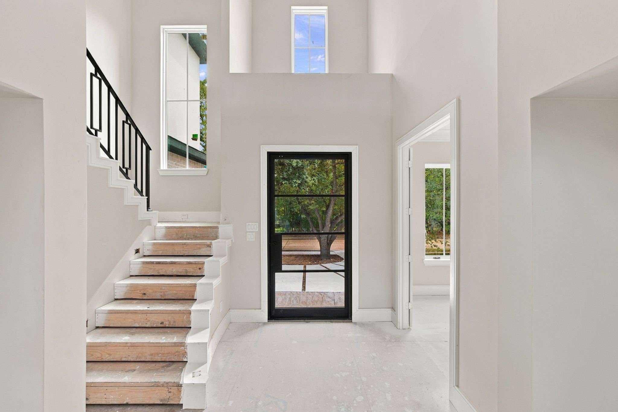 9710 Chimney Rock Road Property Photo 7