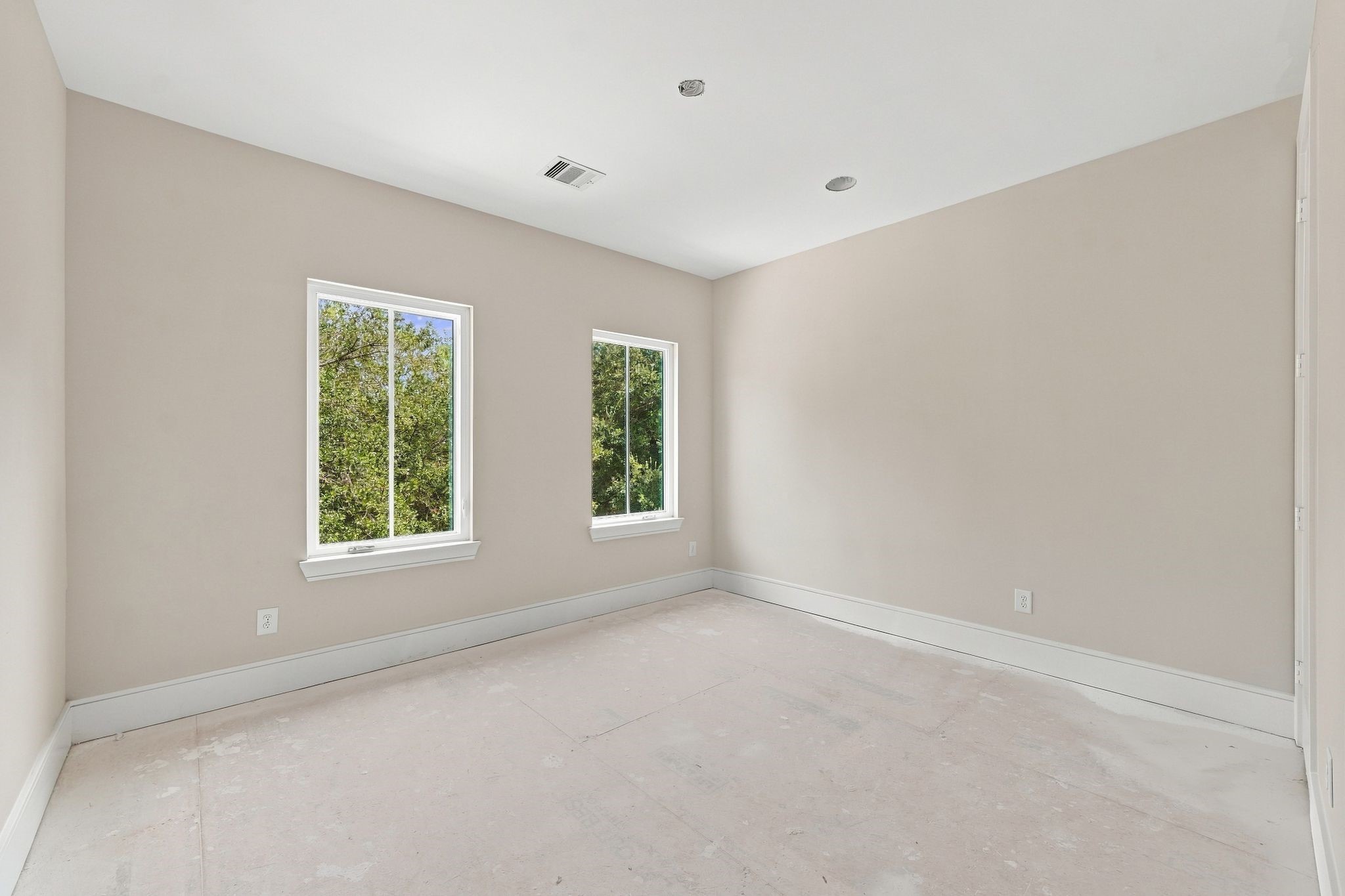 9710 Chimney Rock Road Property Photo 34