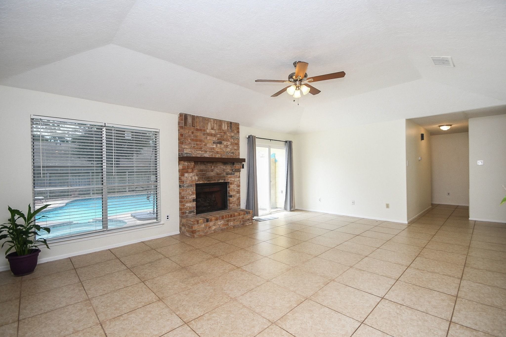 19903 Eastman Place Property Photo 17