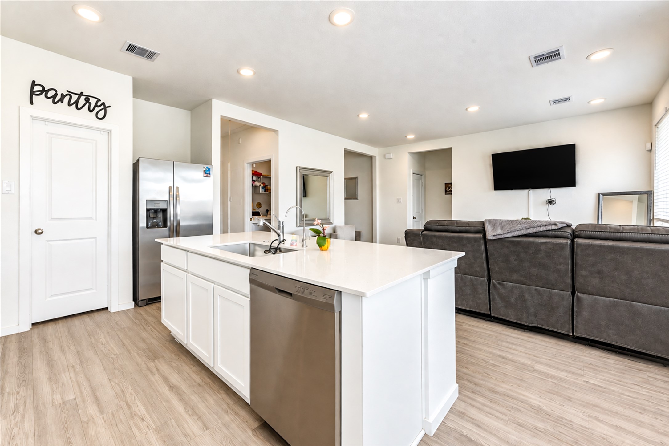 1210 Shady Pines Drive Property Photo 13