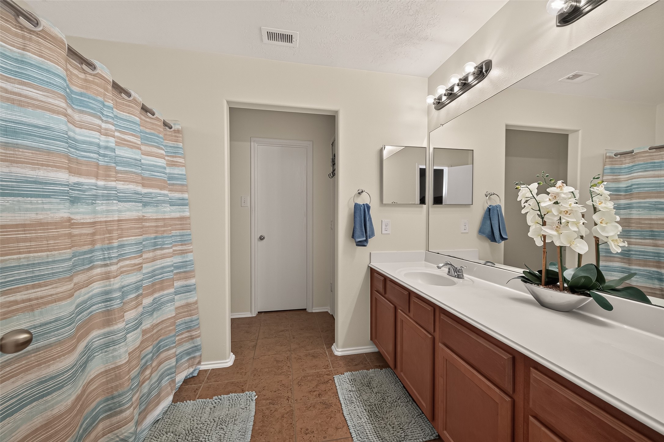 10931 View Pointe Lane Property Photo 15