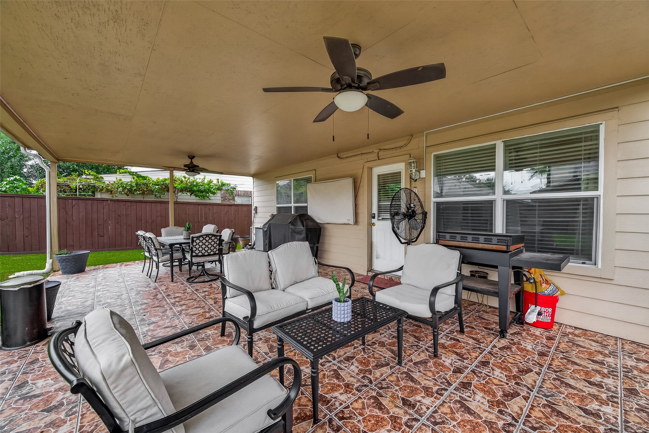 10931 View Pointe Lane Property Photo 18