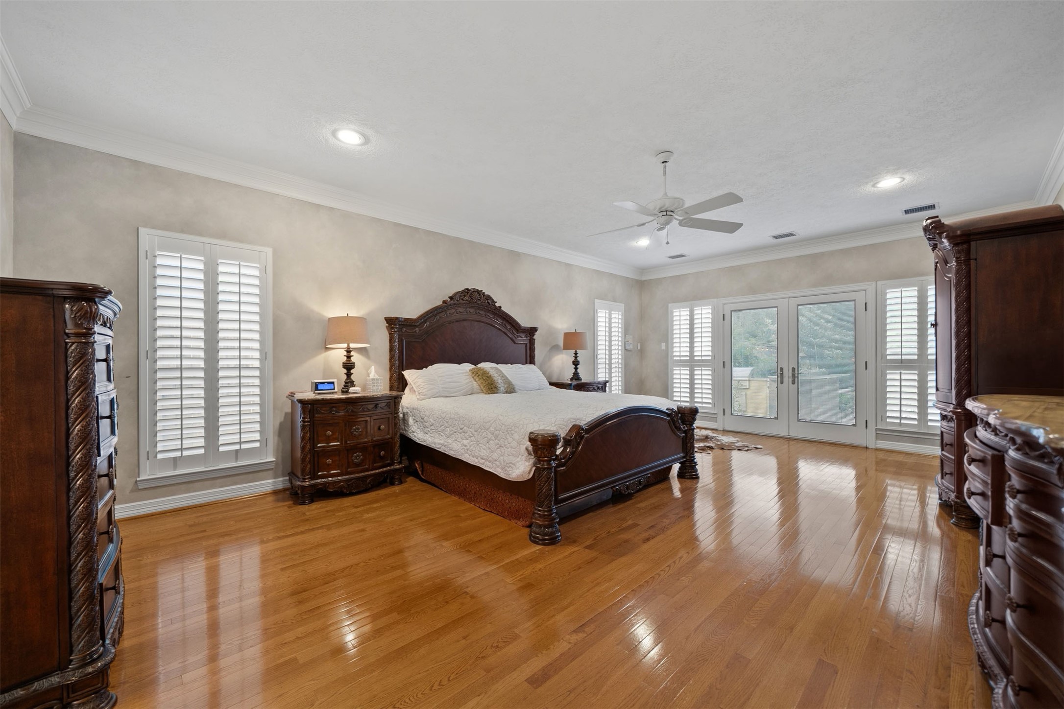 6 Epernay Place Property Photo 12