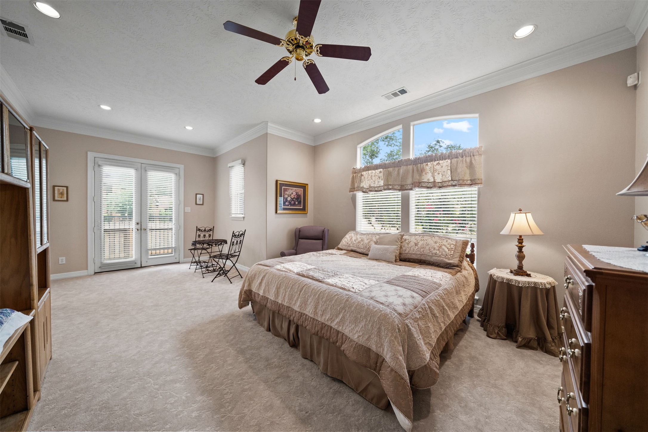 6 Epernay Place Property Photo 36