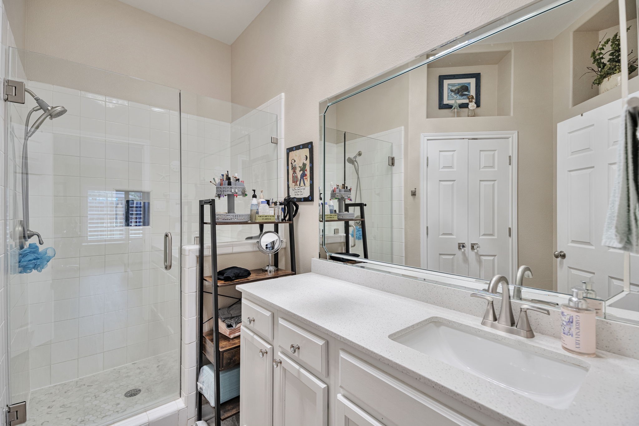 12503 Ravensway Center Drive 410 Property Photo 17