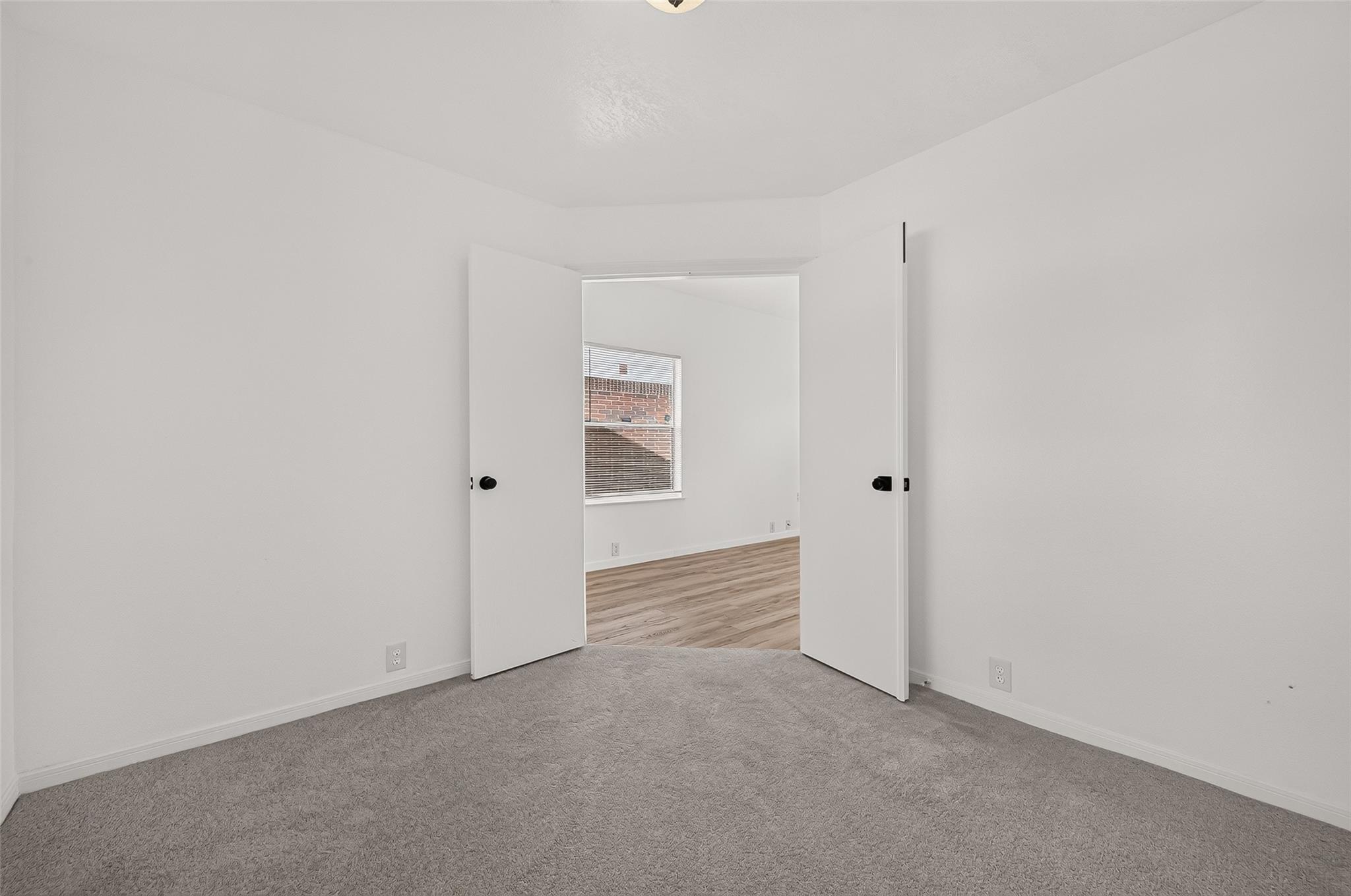 13430 Eldridge Villa Street Property Photo 9
