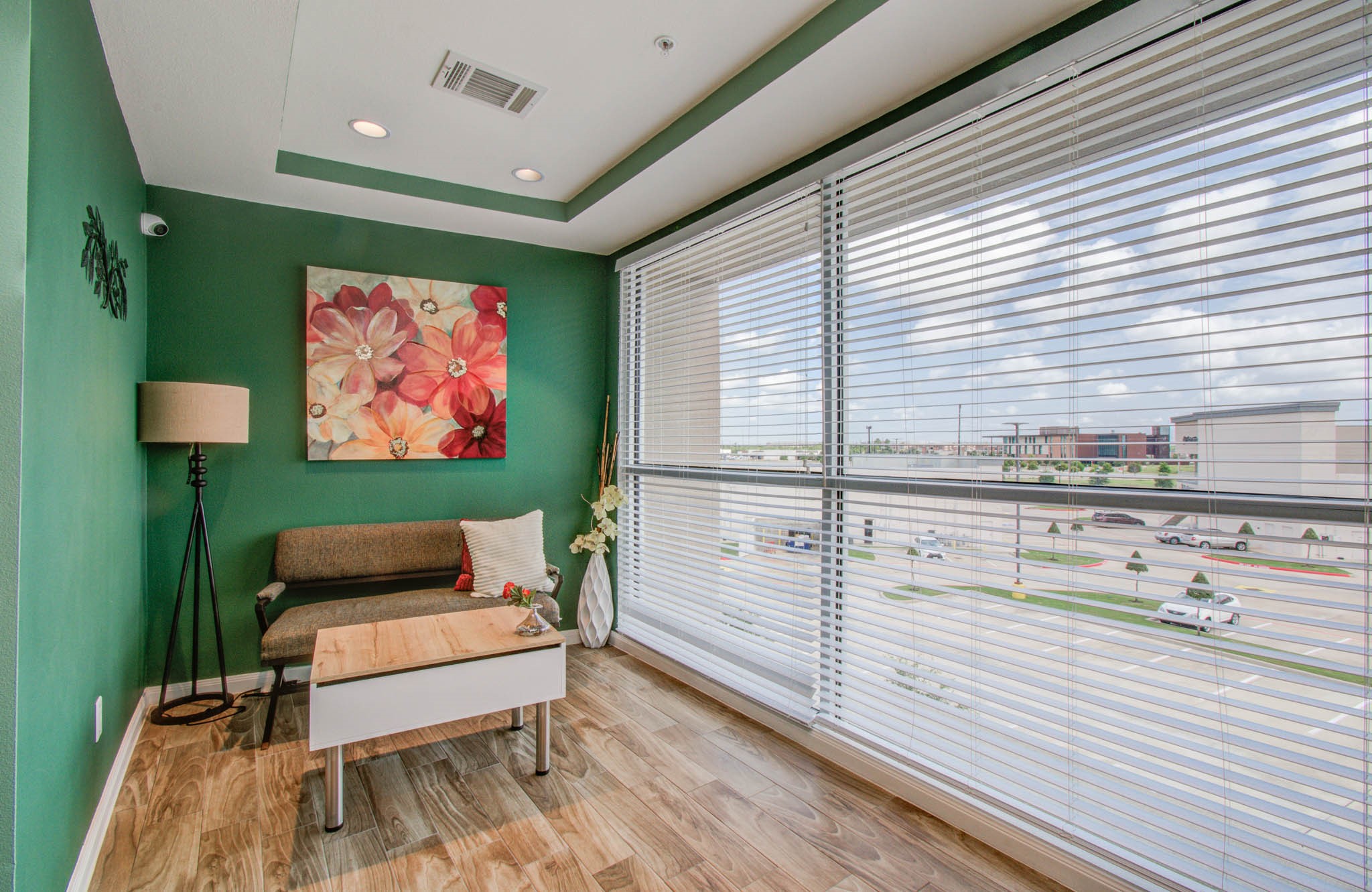 1207 Grand West Boulevard 3e Property Photo 8