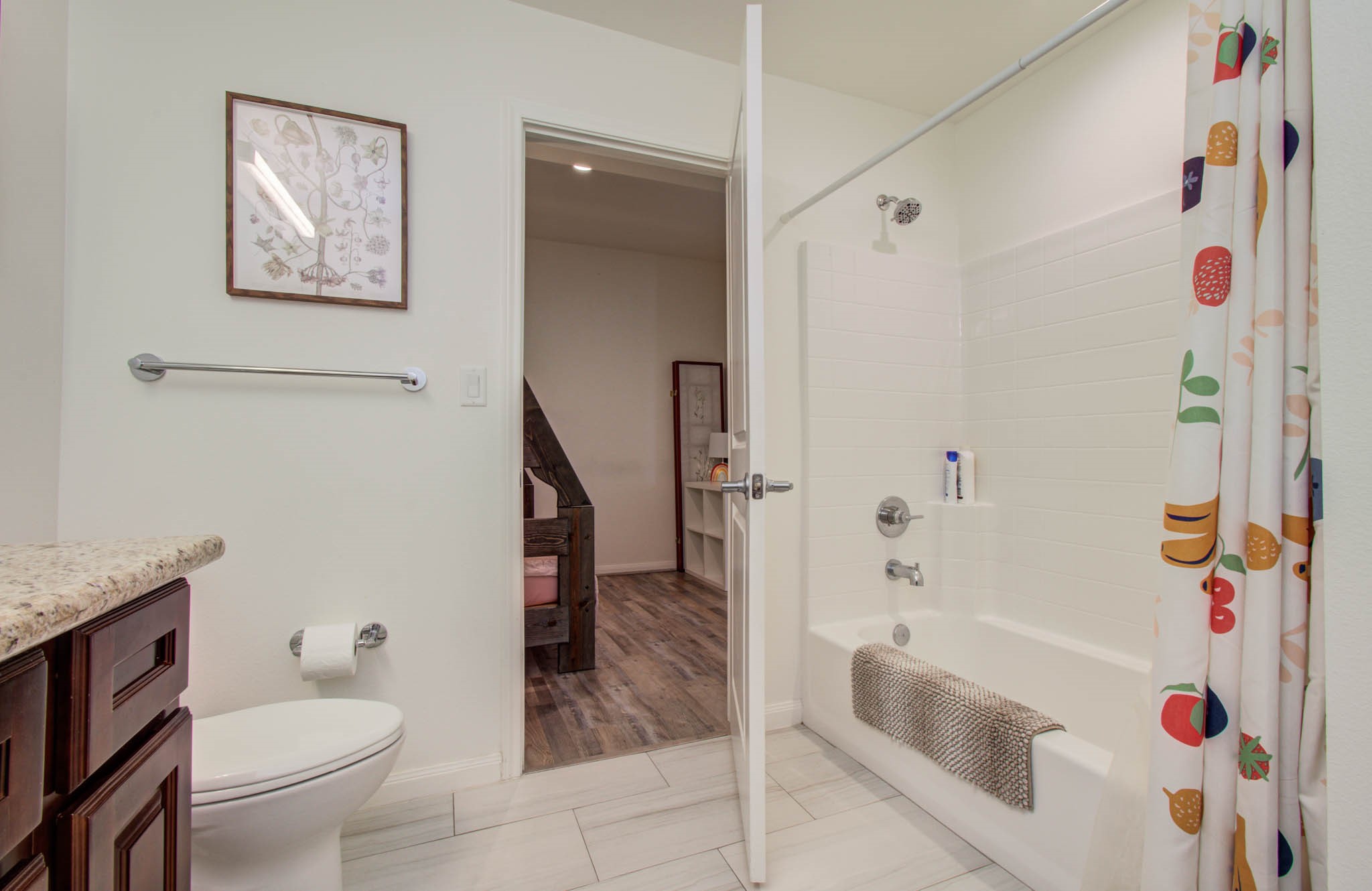 1207 Grand West Boulevard 3e Property Photo 23