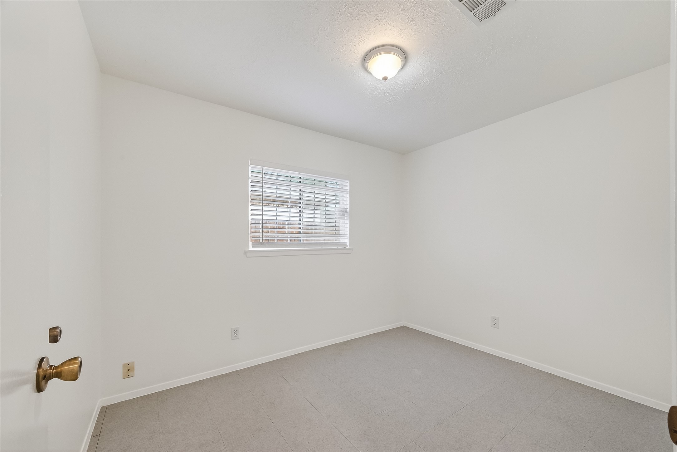 15022 Chipman Lane Property Photo 24