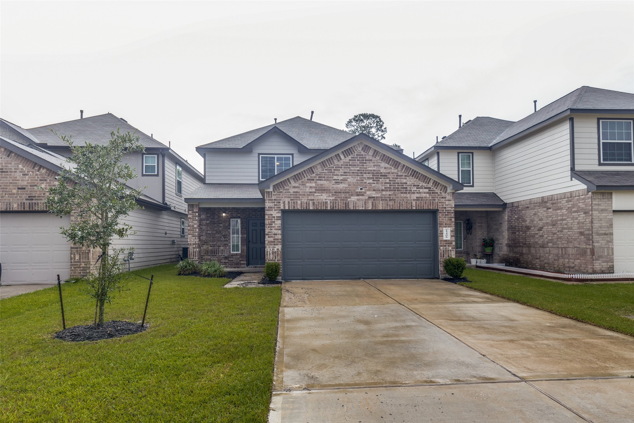 25408 Grotto Falls Lane Property Photo 1
