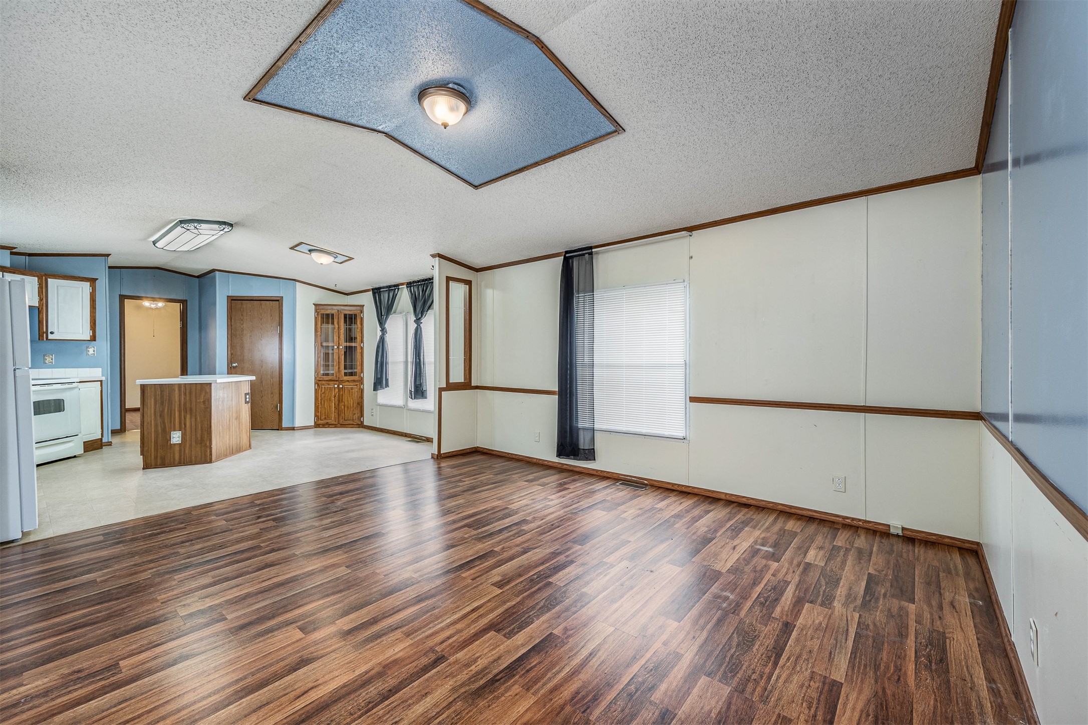17218 Cheyenne Street Property Photo
