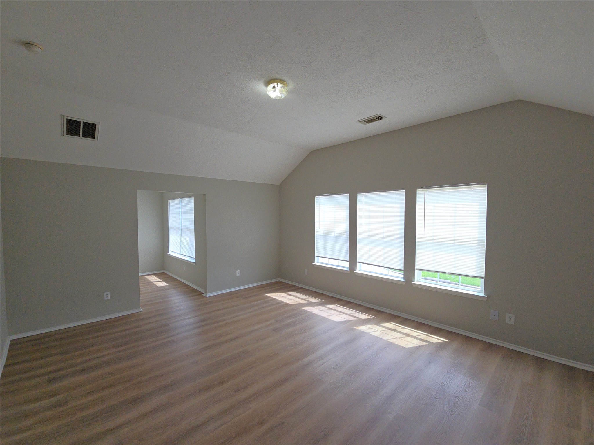 21802 Westfield Ridge Drive Property Photo 7