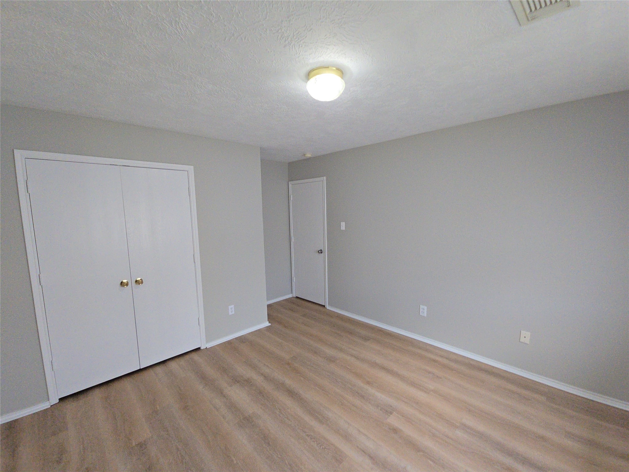 21802 Westfield Ridge Drive Property Photo 13