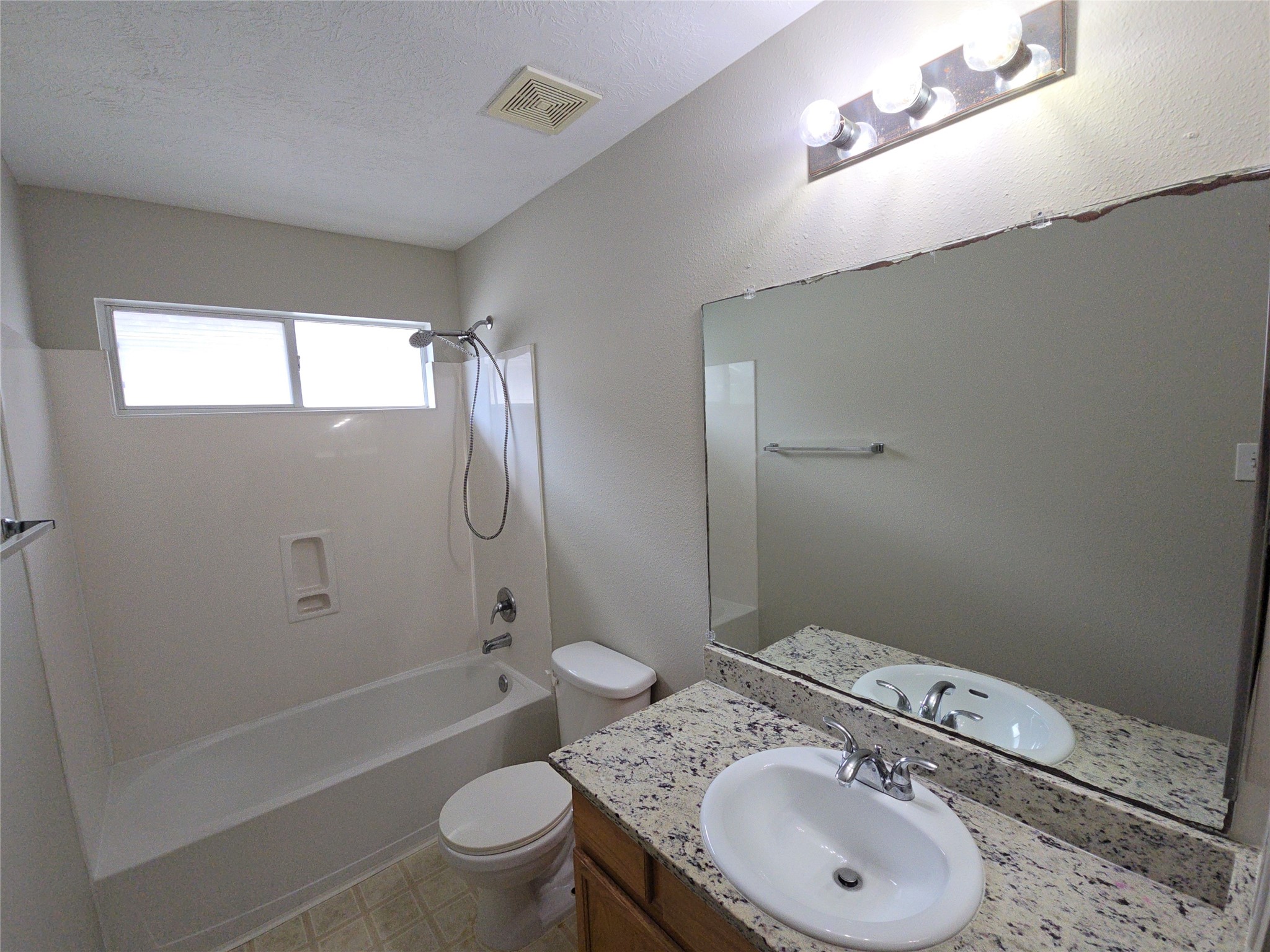 21802 Westfield Ridge Drive Property Photo 17